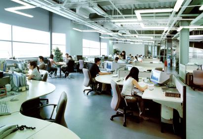 探訪(fǎng)美克家居智能工廠(chǎng) 業(yè)界首創(chuàng)的C2M創(chuàng)新商業(yè)模式